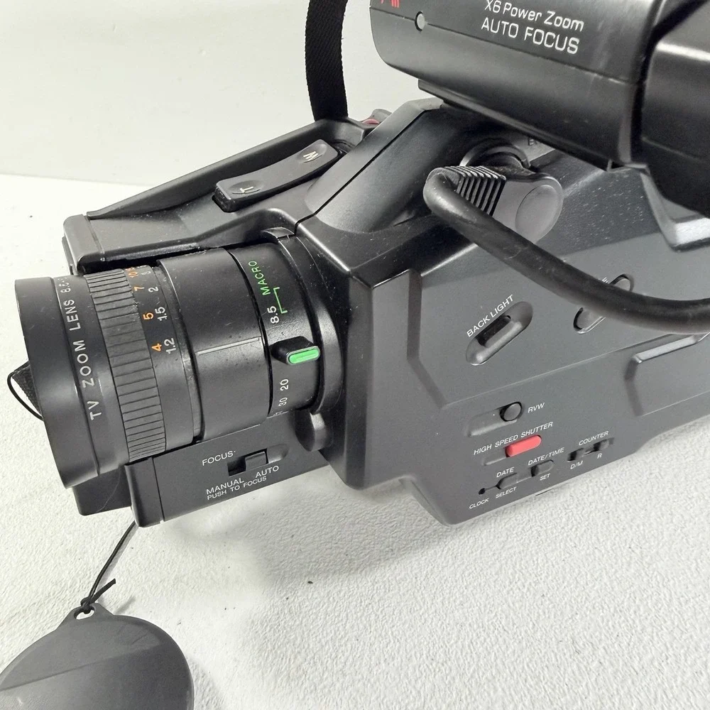Vintage GE 9-9806 VHS‎ Movie Video System Camcorder POWERS ON AS IS READ DESC.